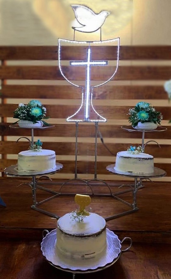 Personaje Cáliz con luz