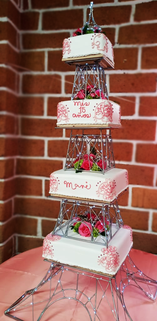 Torre Eiffel con luz